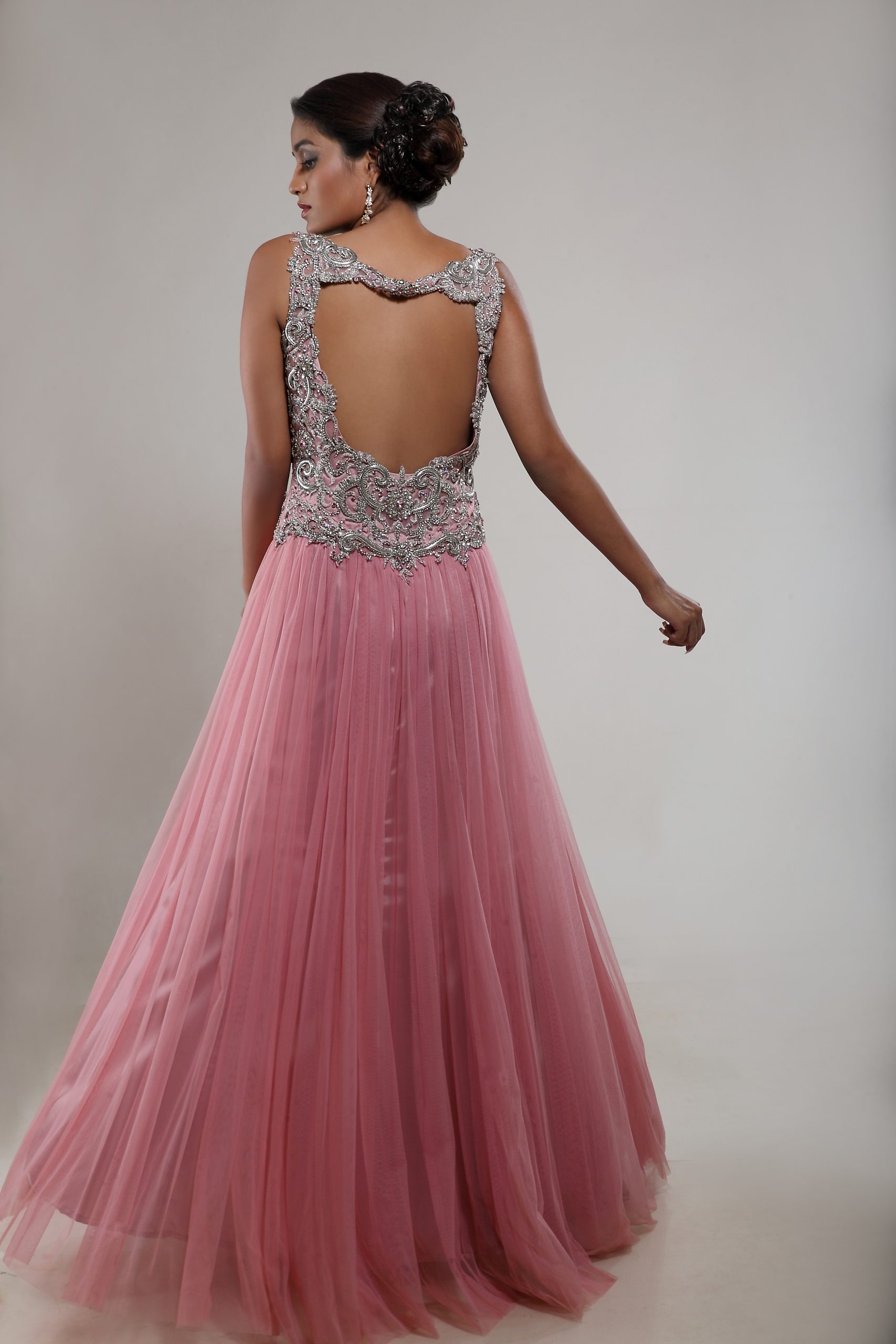 25 Trending Blush and Pink Wedding Dress Styles for 2024