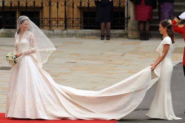 Kate Middleton stunning wedding gown