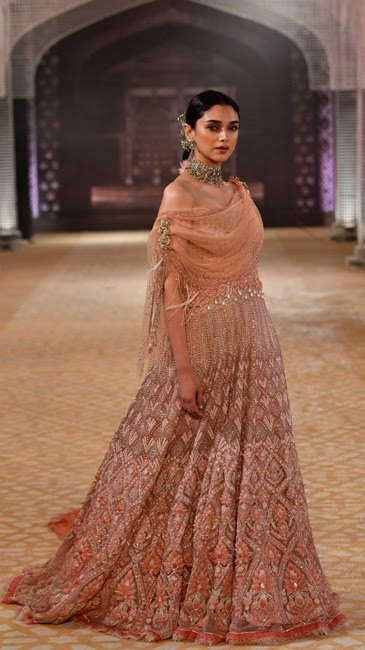 Aditi Rao Hydari at India Couture Week 2018