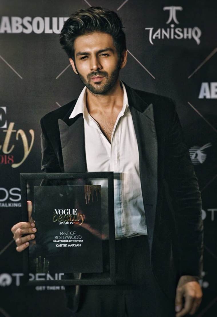 Kartik Aryan at the Vogue Beauty Awards 2018